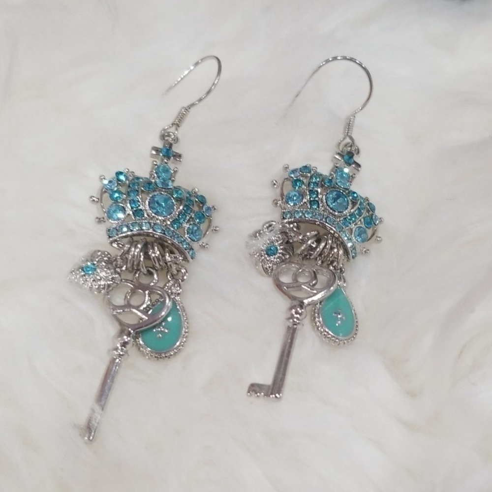 Fit for a Princess Earrings